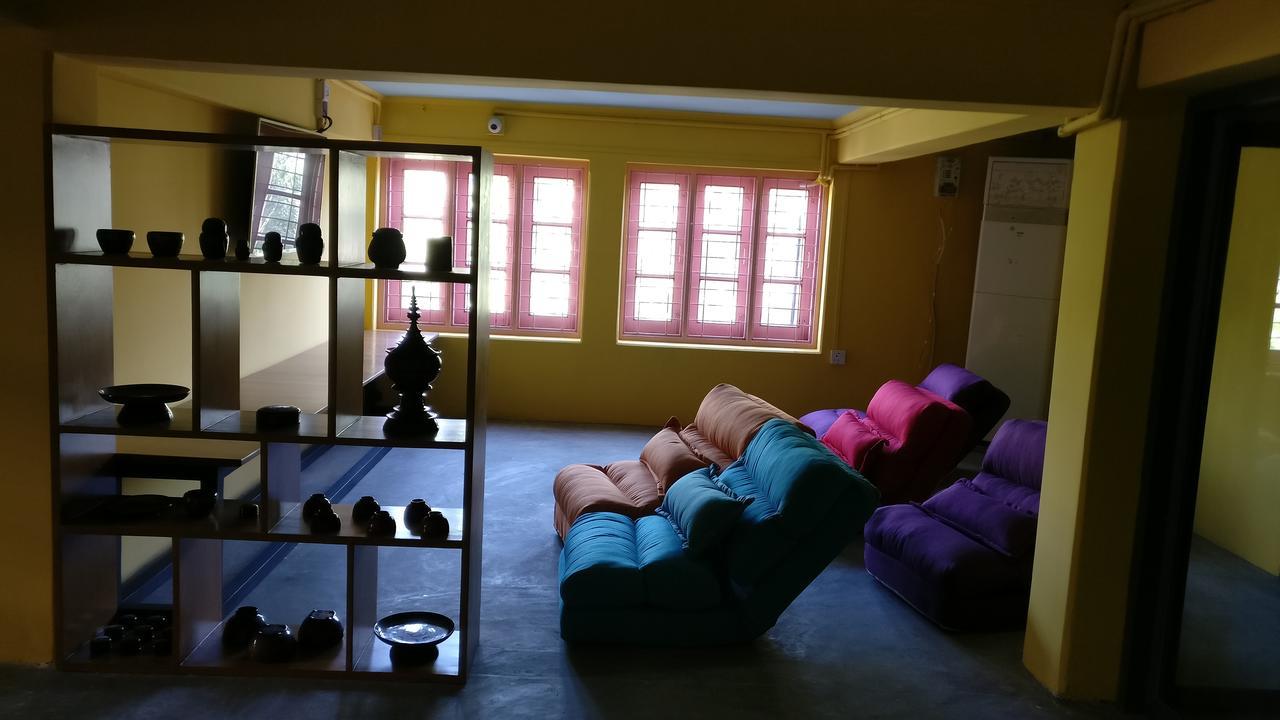 Kaung Hostel مانديلاي المظهر الخارجي الصورة